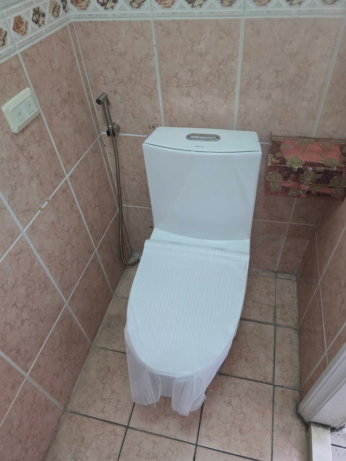 T2368單體馬桶加沖洗器實際安裝